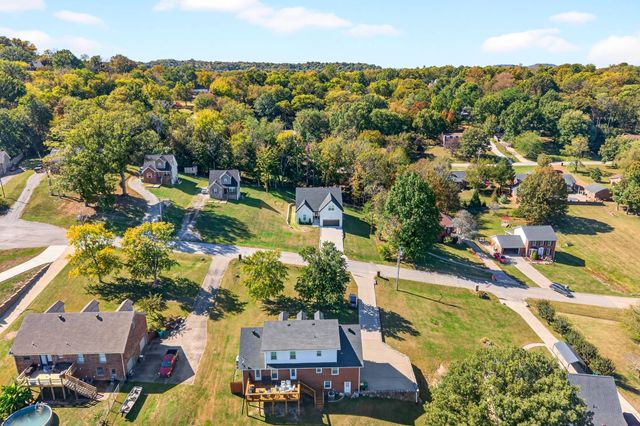 486 David Ave, Lewisburg, TN 37091