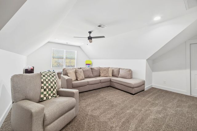 486 David Ave, Lewisburg, TN 37091