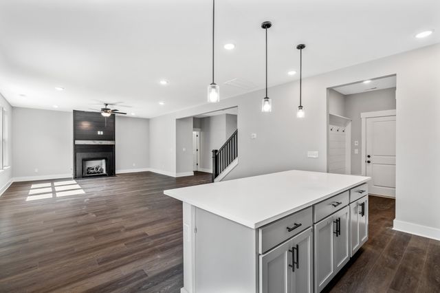 827 John Dale Drive, Mount Juliet, TN 37122