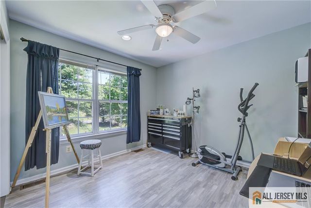 11 Holohan Drive, Plainsboro, NJ 08536