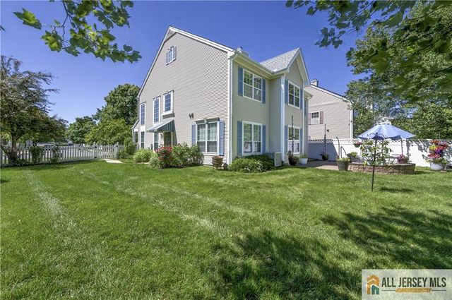 11 Holohan Drive, Plainsboro, NJ 08536