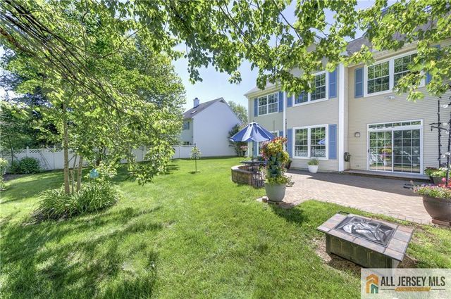 11 Holohan Drive, Plainsboro, NJ 08536