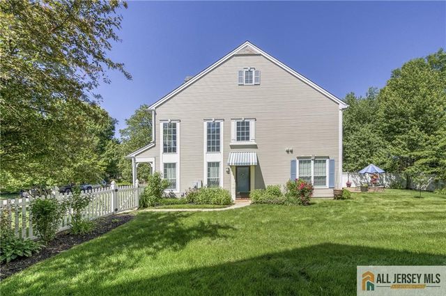 11 Holohan Drive, Plainsboro, NJ 08536