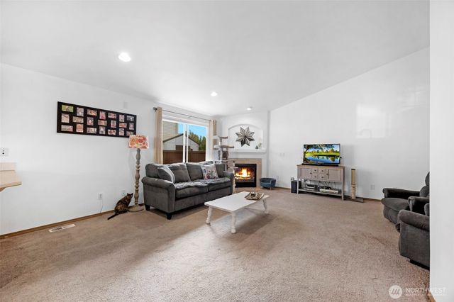 19404 Crown Ridge Boulevard, Arlington, WA 98223