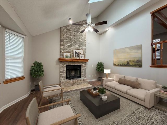 1304 Huntington Circle, Greenwood, MO 64034