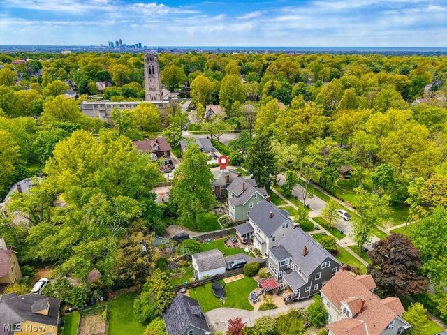 2798 Corydon Road, Cleveland Heights, OH 44118