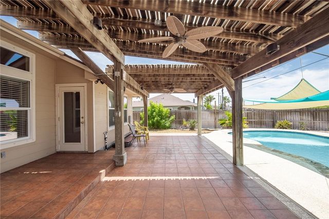 14005 COQUINA BAY Ave, Corpus Christi, TX 78418