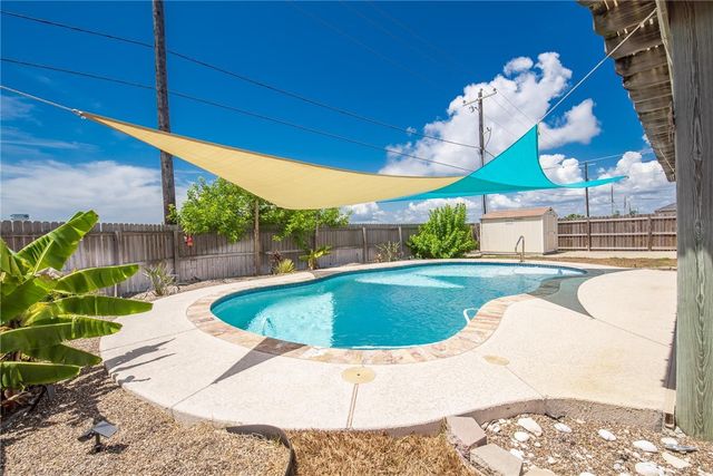 14005 COQUINA BAY Ave, Corpus Christi, TX 78418