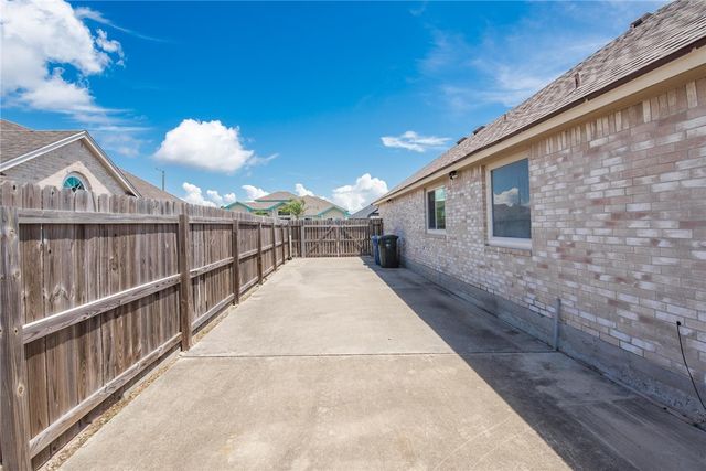 14005 COQUINA BAY Ave, Corpus Christi, TX 78418