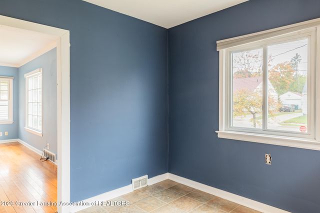 1315 Goodrich Street, Lansing, MI 48910