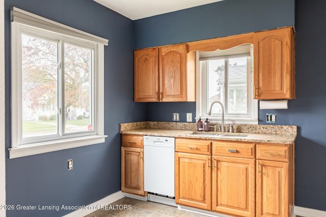 1315 Goodrich Street, Lansing, MI 48910