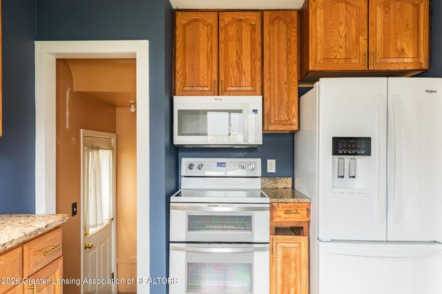 1315 Goodrich Street, Lansing, MI 48910