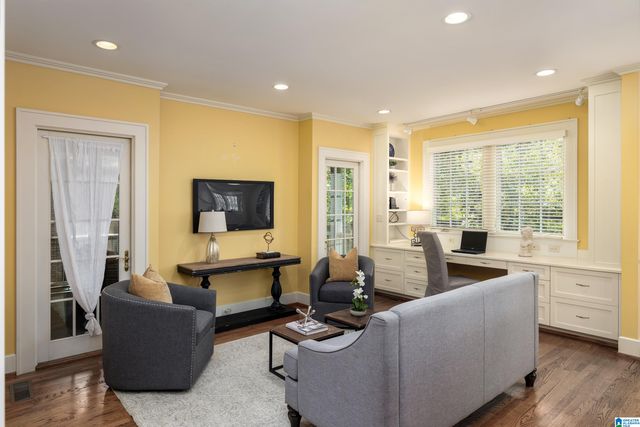 924 CONROY ROAD, Birmingham, AL 35222