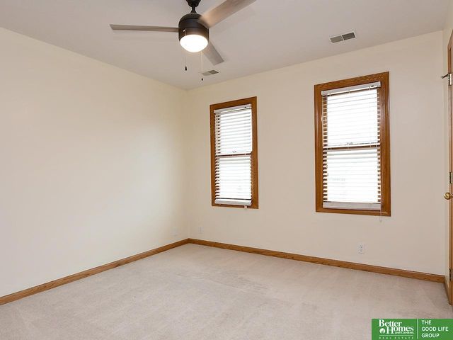 315 Pheasant Run Lane, Papillion, NE 68046