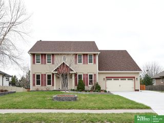315 Pheasant Run Lane, Papillion, NE 68046