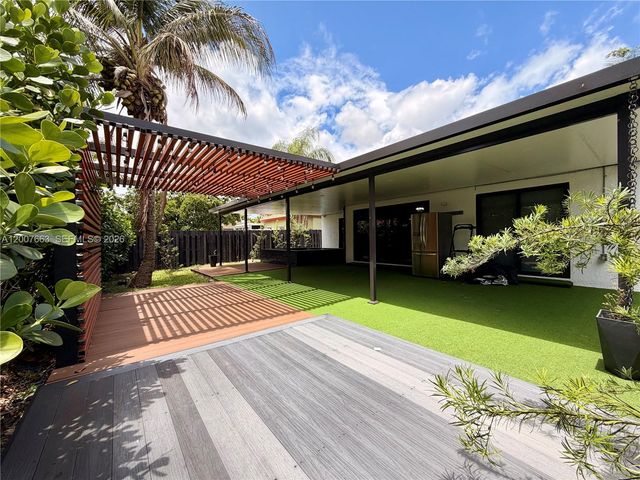 86 NW 4th St, Homestead, FL 33030