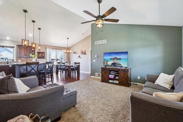 531 Whitford Avenue, Prairie Du Sac, WI 53578