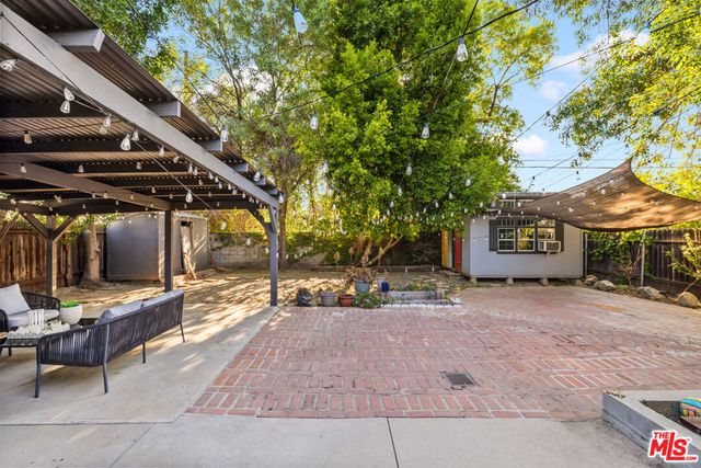 5751 Andasol Avenue, Encino, CA 91316