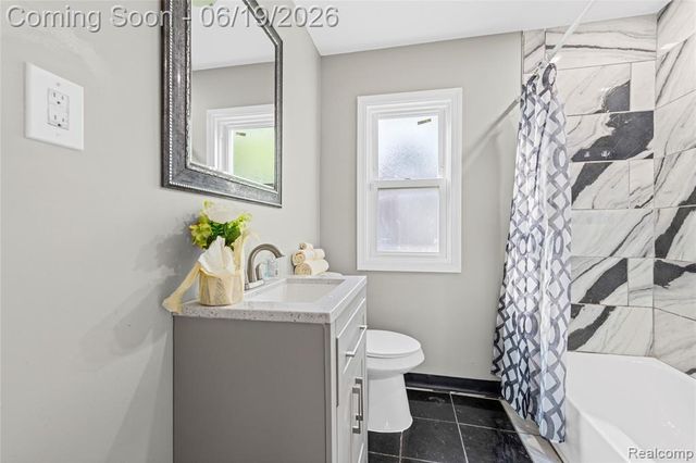 5501 Oldtown Street, Detroit, MI 48224