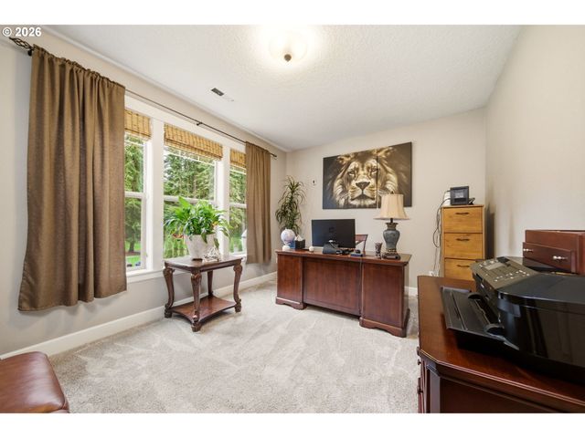 36806 Ne HOLLING Ave, La Center, WA 98629