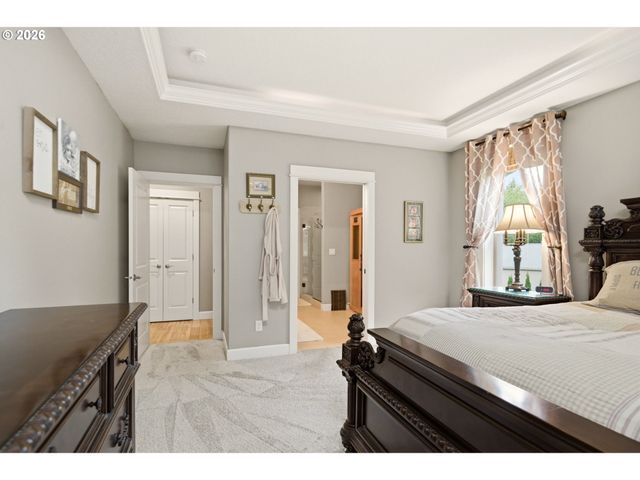 36806 Ne HOLLING Ave, La Center, WA 98629