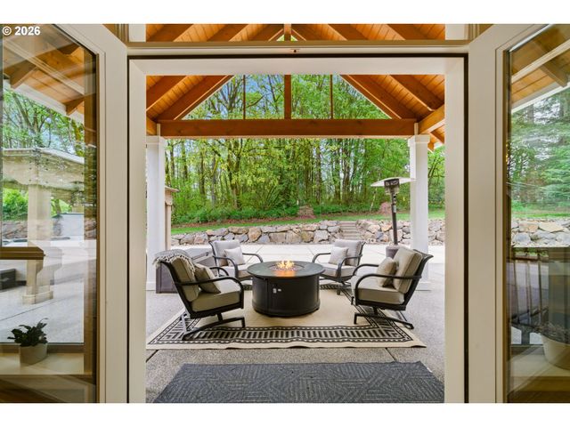 36806 Ne HOLLING Ave, La Center, WA 98629