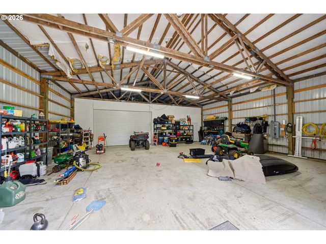 36806 Ne HOLLING Ave, La Center, WA 98629