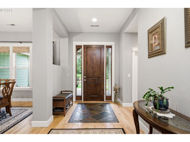 36806 Ne HOLLING Ave, La Center, WA 98629
