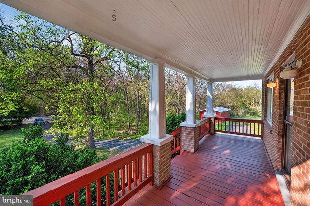 6156 STONEWALL JACKSON HWY, Front Royal, VA 22630