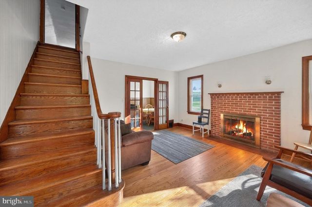 6156 STONEWALL JACKSON HWY, Front Royal, VA 22630