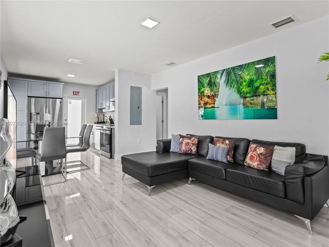 1431 SW 29th St 1431, Fort Lauderdale, FL 33315