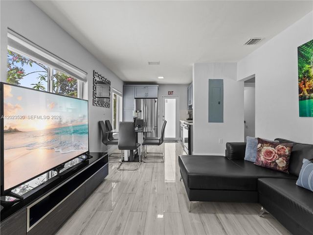 1431 SW 29th St 1431, Fort Lauderdale, FL 33315