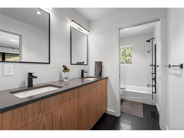 14 Pine Brook Rd, Boulder, CO 80304