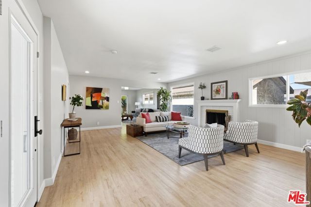 4203 W 141st Street, Hawthorne, CA 90250