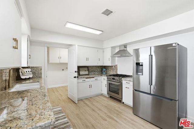 4203 W 141st Street, Hawthorne, CA 90250