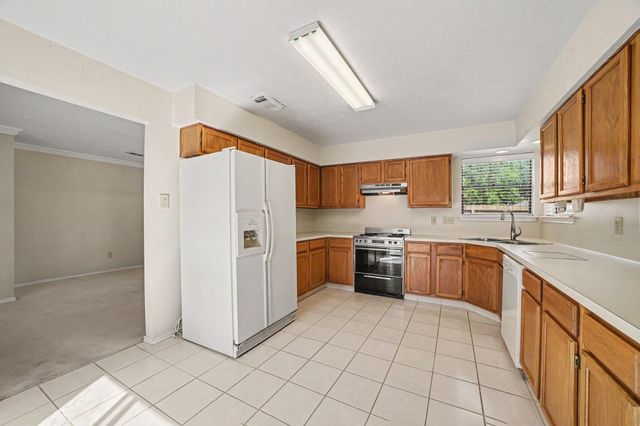 10038 Wayward Wind Lane, Houston, TX 77064