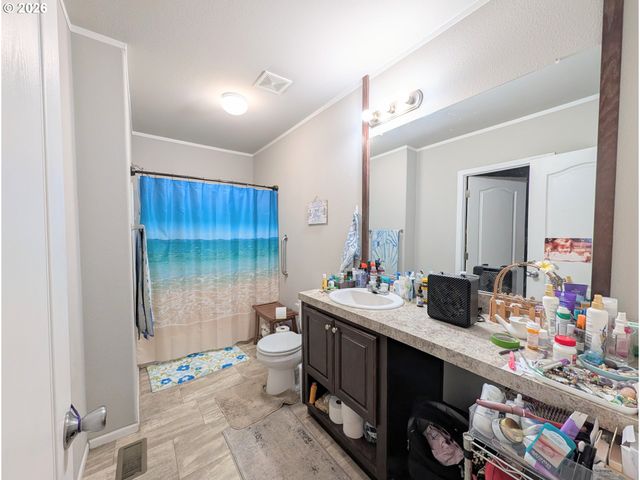 1840 CEDAR St, Elgin, OR 97827