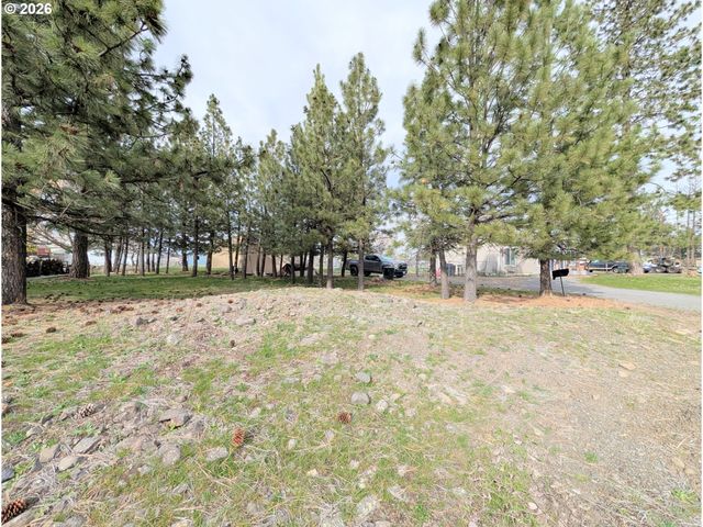 1840 CEDAR St, Elgin, OR 97827