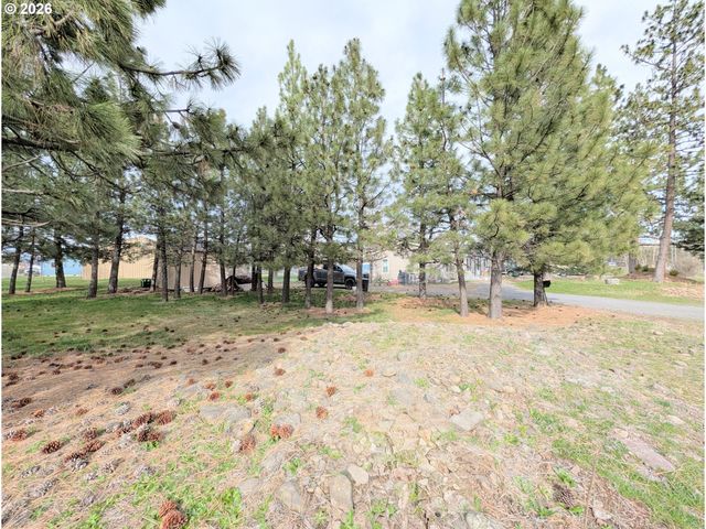 1840 CEDAR St, Elgin, OR 97827