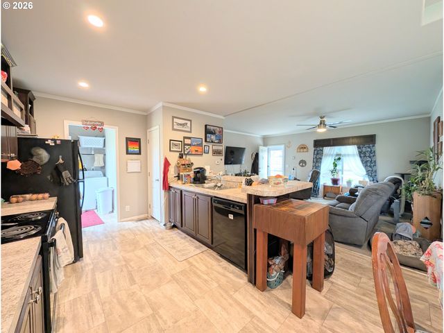 1840 CEDAR St, Elgin, OR 97827