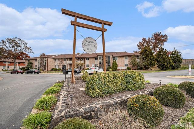 11951 Tesson Ferry Road D, St Louis, MO 63128