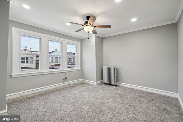 5426 WINDSOR AVENUE, Philadelphia, PA 19143