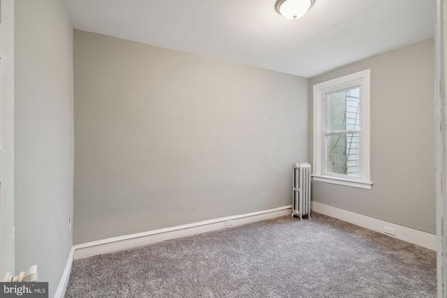 5426 WINDSOR AVENUE, Philadelphia, PA 19143