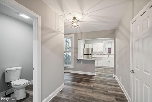 5426 WINDSOR AVENUE, Philadelphia, PA 19143