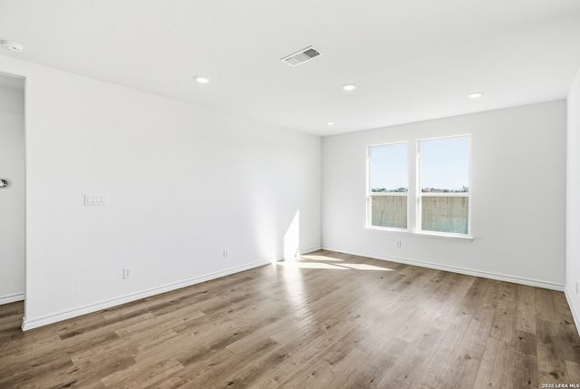 442 Nightingale Avenue, Marion, TX 78124