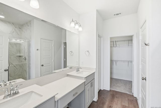 442 Nightingale Avenue, Marion, TX 78124