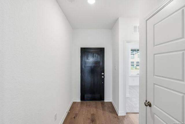 442 Nightingale Avenue, Marion, TX 78124