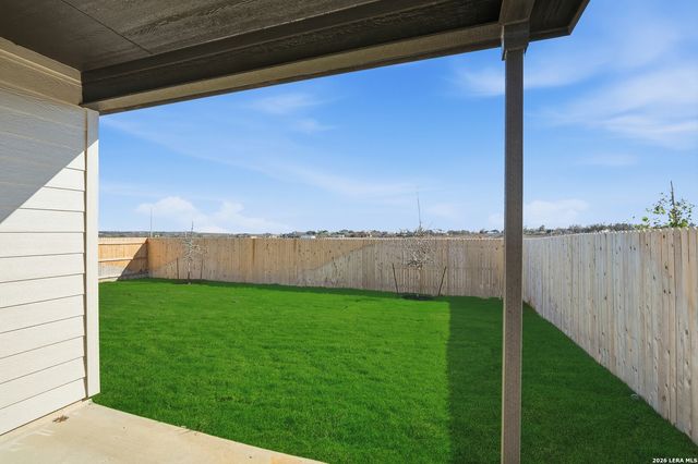 442 Nightingale Avenue, Marion, TX 78124