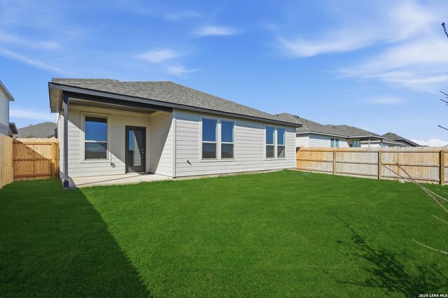 442 Nightingale Avenue, Marion, TX 78124