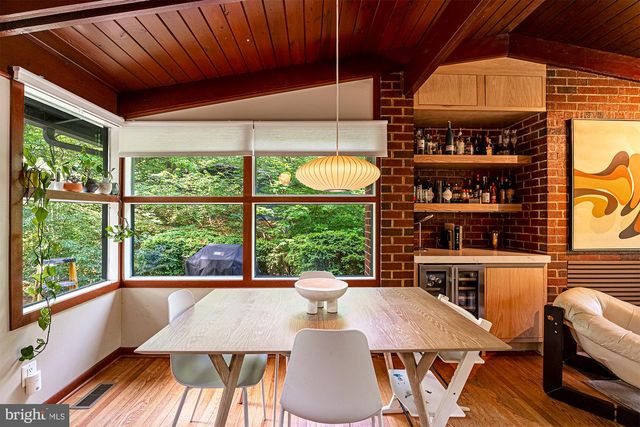 7703 POPLAR TREE LN, Falls Church, VA 22042
